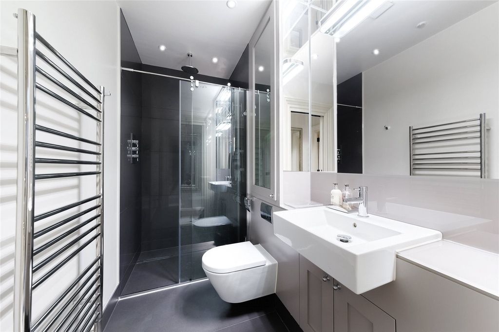 Property photo 3 of 9 Picture No. 09