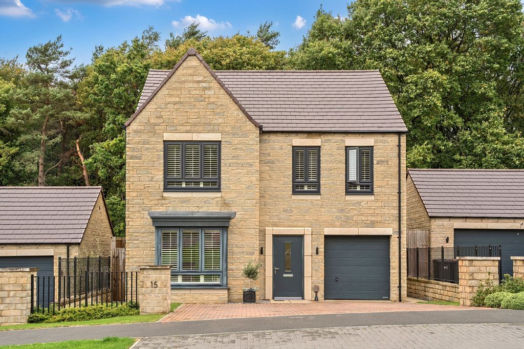 Property photo 1 of 24