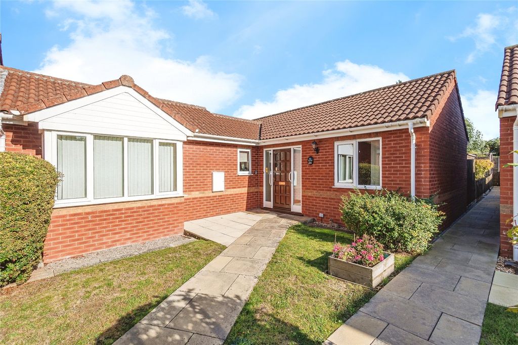 Property photo 1 of 10 General View