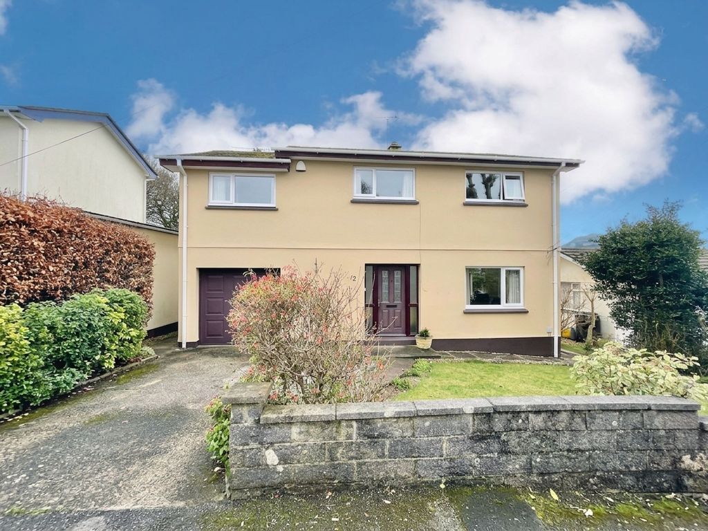 Property photo 1 of 19