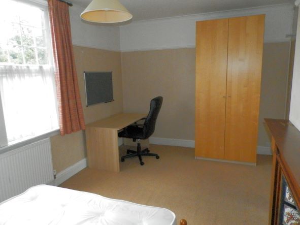 Property photo 3 of 6