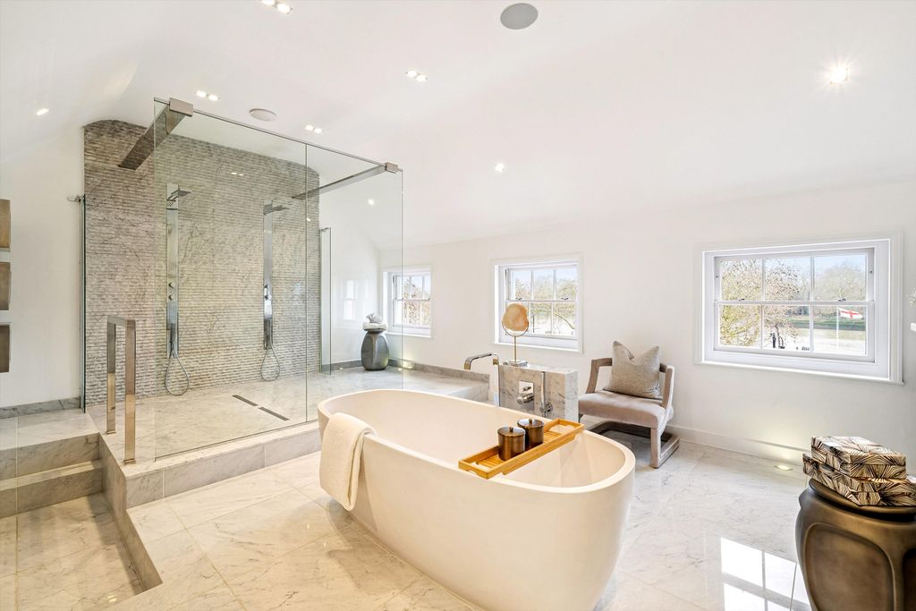 Additional image 16 of 8 bed terraced house to rentCheyne Walk & Cheyne Mews, London SW3