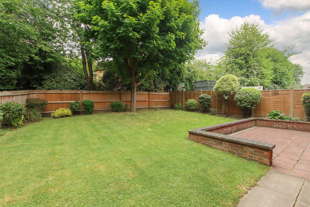 Property photo 3 of 21 Photo 3