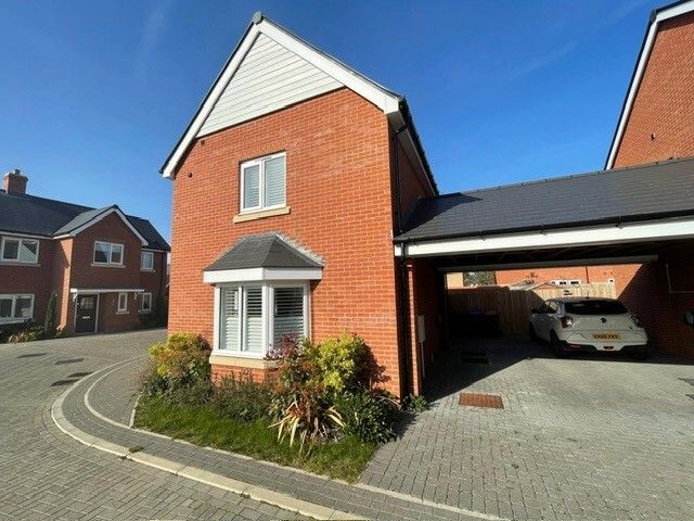 Property photo 2 of 10 Side View