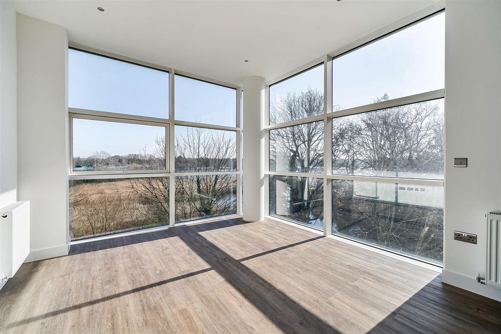 Property photo 2 of 31 1423602-5-69A95Cf63B42A.Jpg