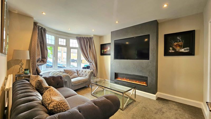 Property photo 3 of 17 Photo 34