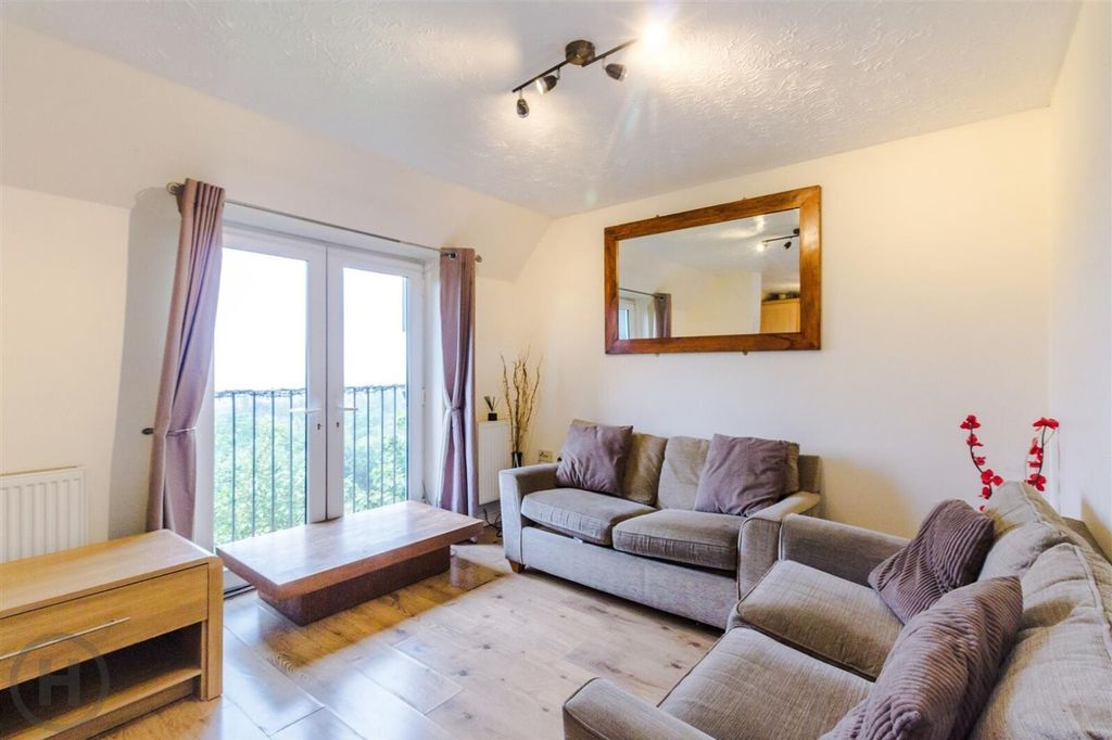 Property photo 1 of 10 Picture No. 10