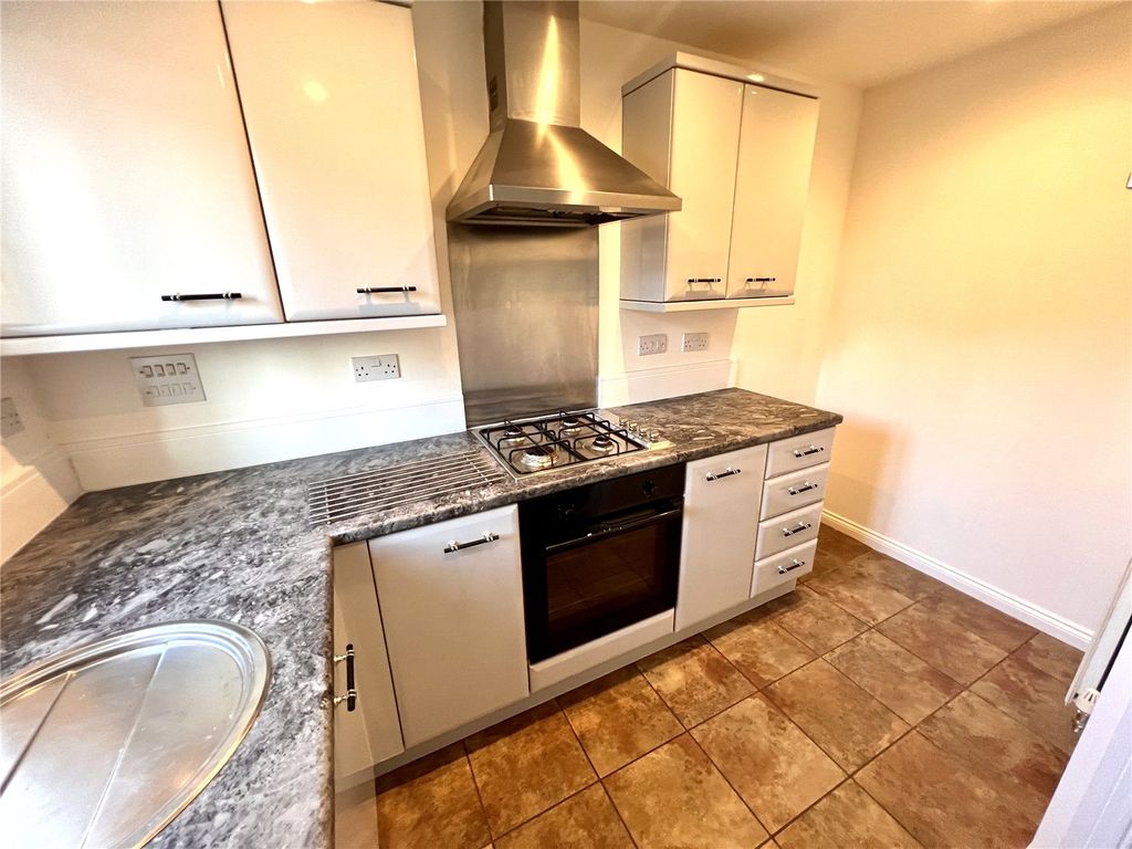Property photo 3 of 14 Picture No. 06