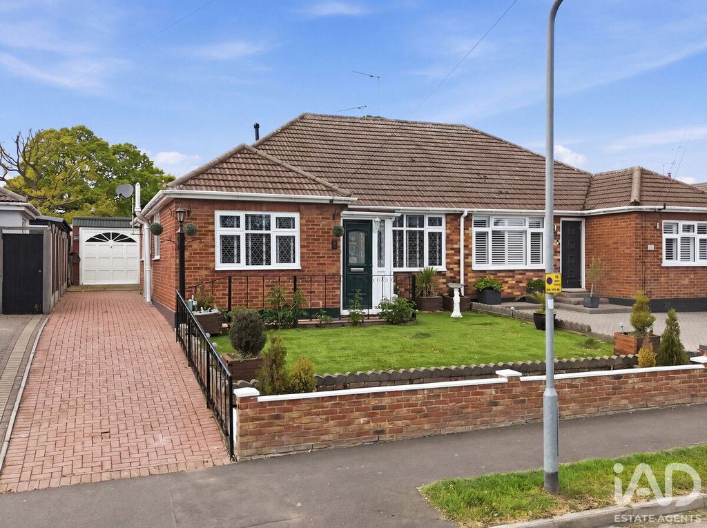 Property photo 1 of 22