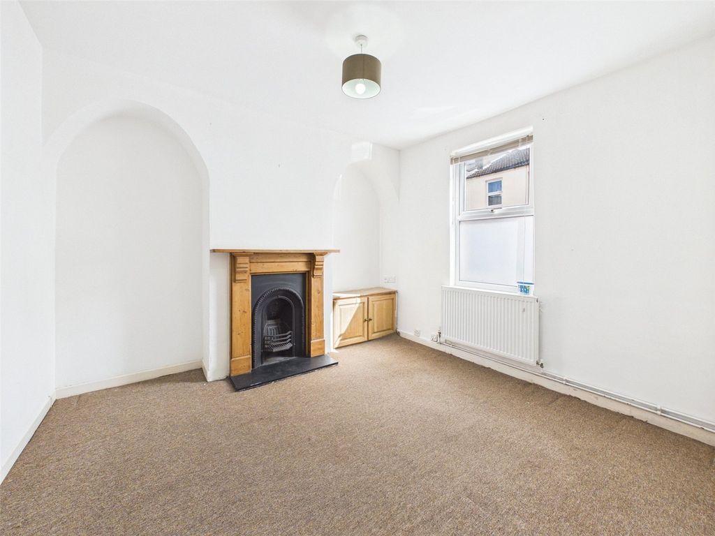 Property photo 2 of 9 Picture No. 03