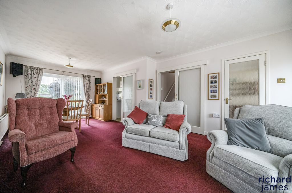 Property photo 3 of 14 Bf622191F89149Bc91Df600845903c82