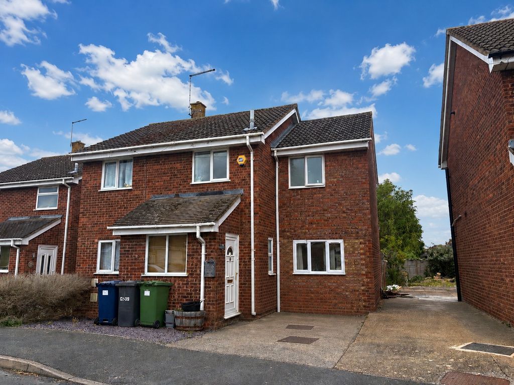 Property photo 1 of 1