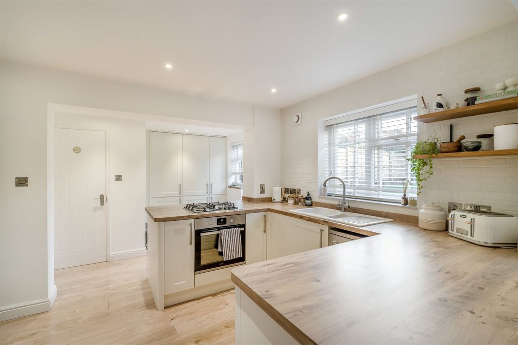 Additional image 8 of 4 bed detached house for saleMaddox Close, Osbaston, Monmouth, Monmouthshire NP25