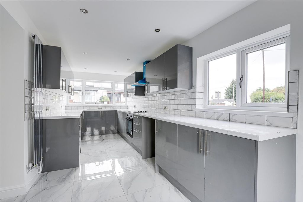 Property photo 2 of 35 Img_1373-Img_1377.Jpg