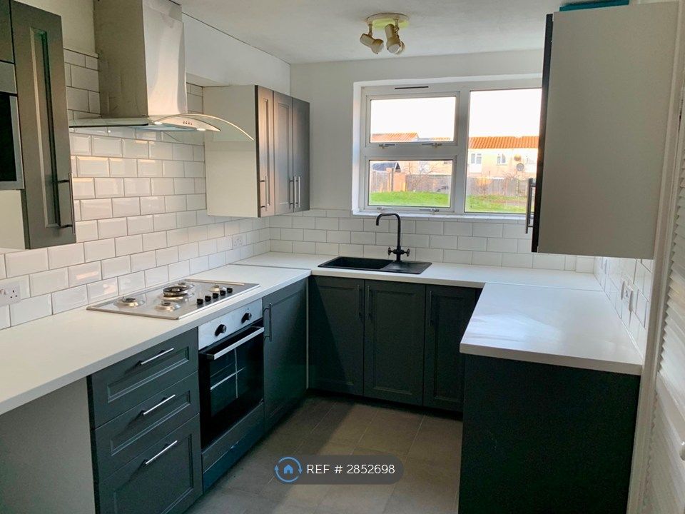 Property photo 1 of 25