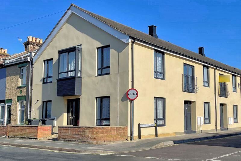 Property photo 1 of 7