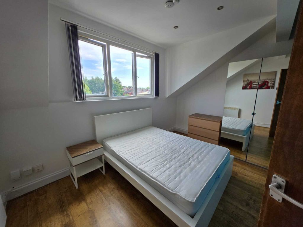 Property photo 2 of 3