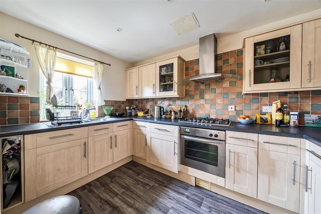 Property photo 2 of 19 1428823-4-69c2Bceec94E1.Jpg