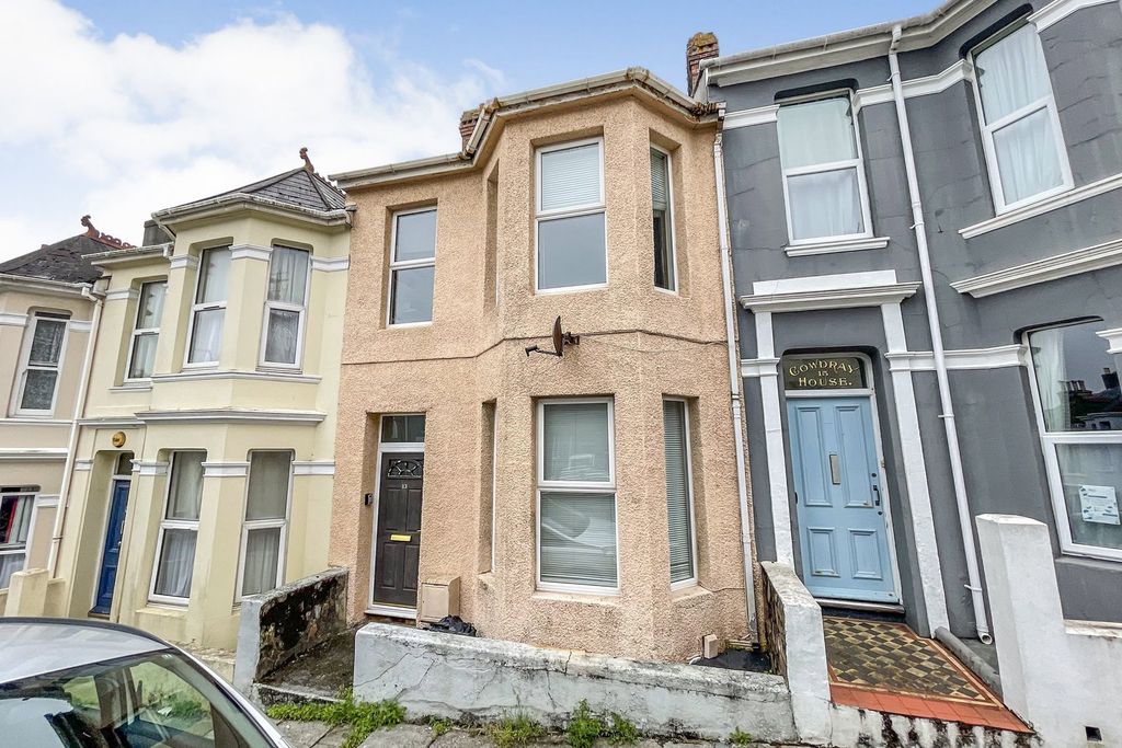 Property photo 1 of 11