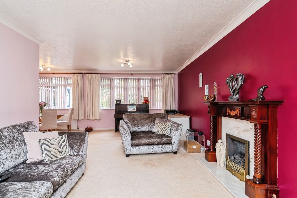 Property photo 3 of 30 Photo