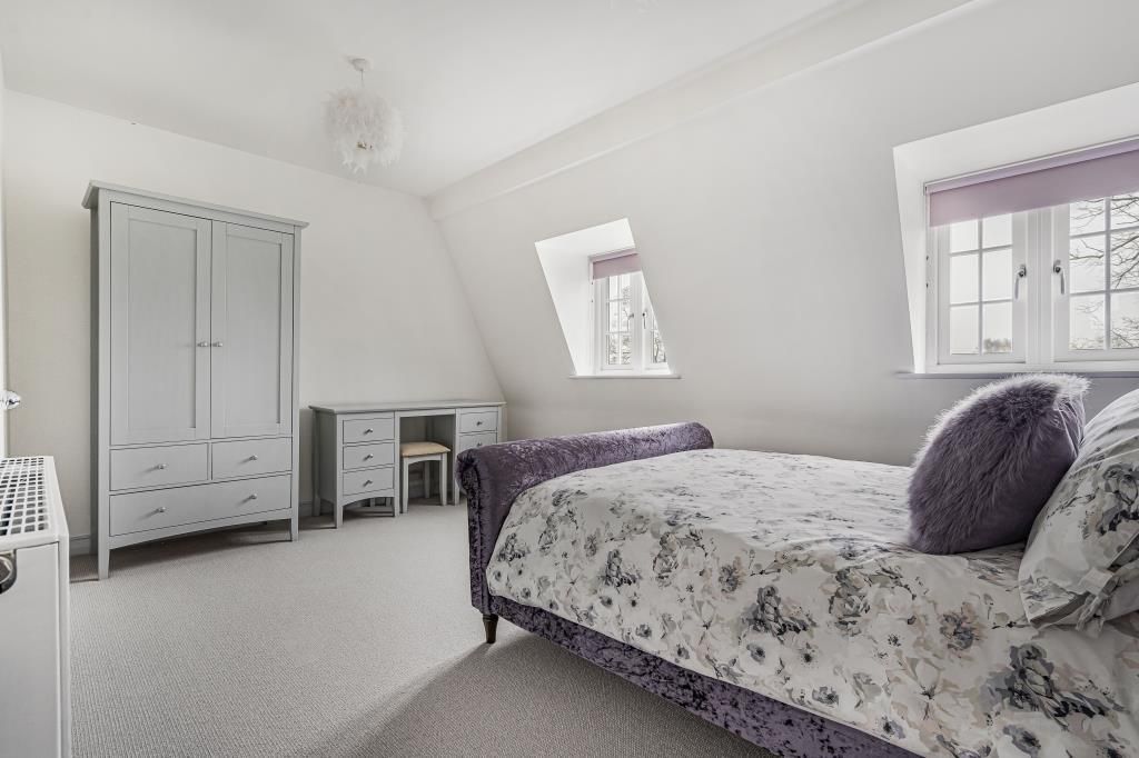 Additional image 12 of 2 bed flat for saleBarton Road, Ely CB7
