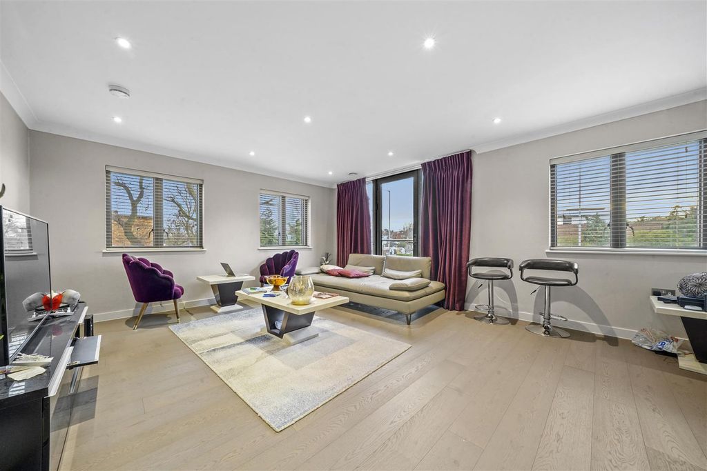 Property photo 1 of 15 Reception 2.Jpg