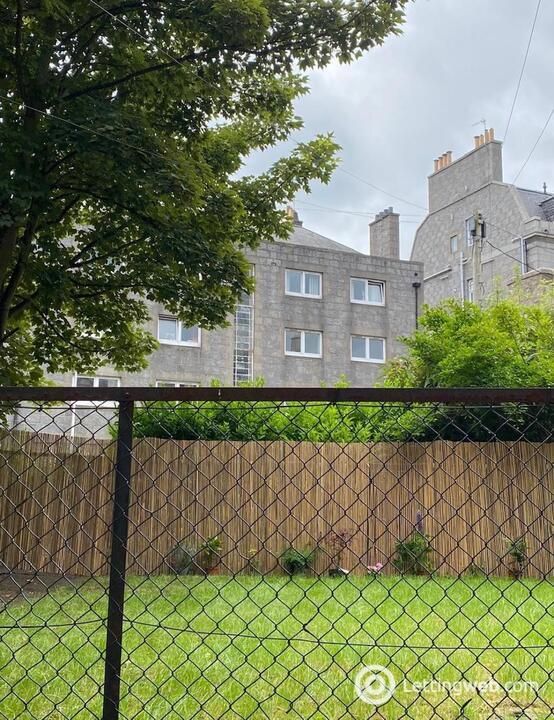 Property photo 2 of 9 Photo 2