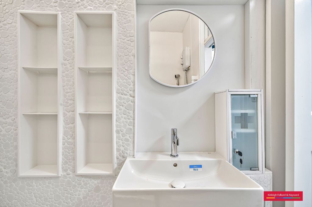 Property photo 2 of 10 Picture No. 23