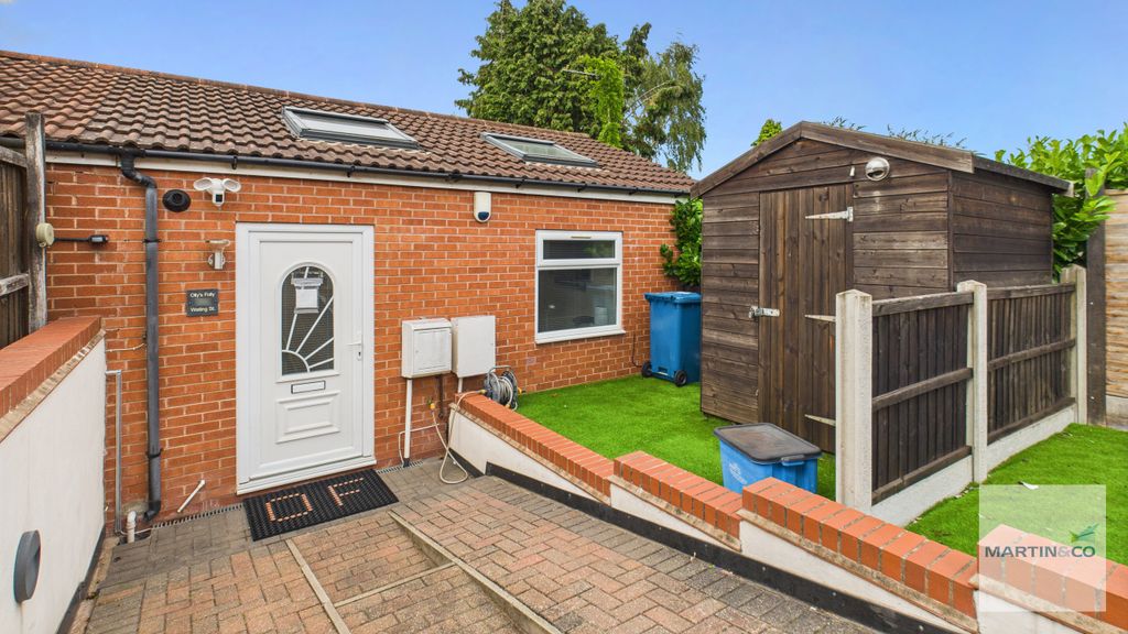 Property photo 1 of 11 Cam03663G0-Pr0173-Still023