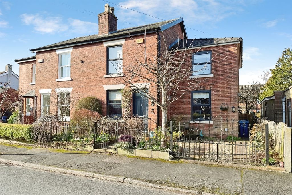 Property photo 1 of 23 (Main)