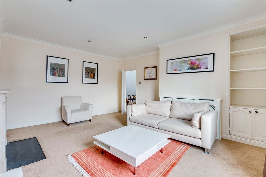 Property photo 2 of 6