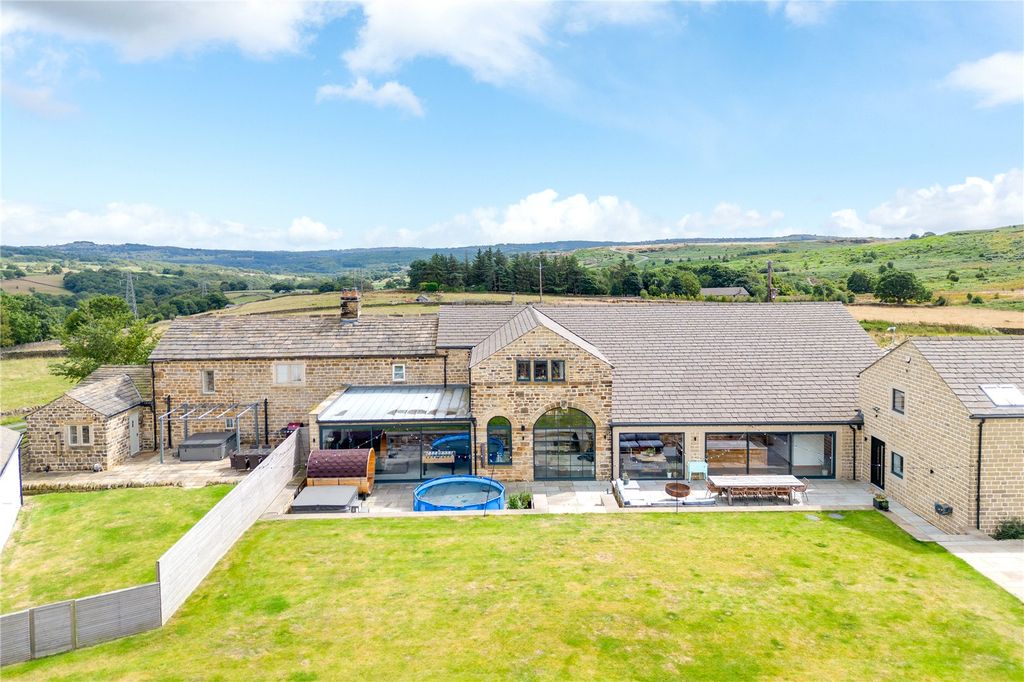 Property photo 1 of 32 Rear External