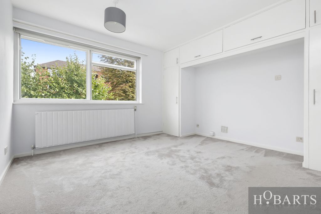 Property photo 3 of 13 Media