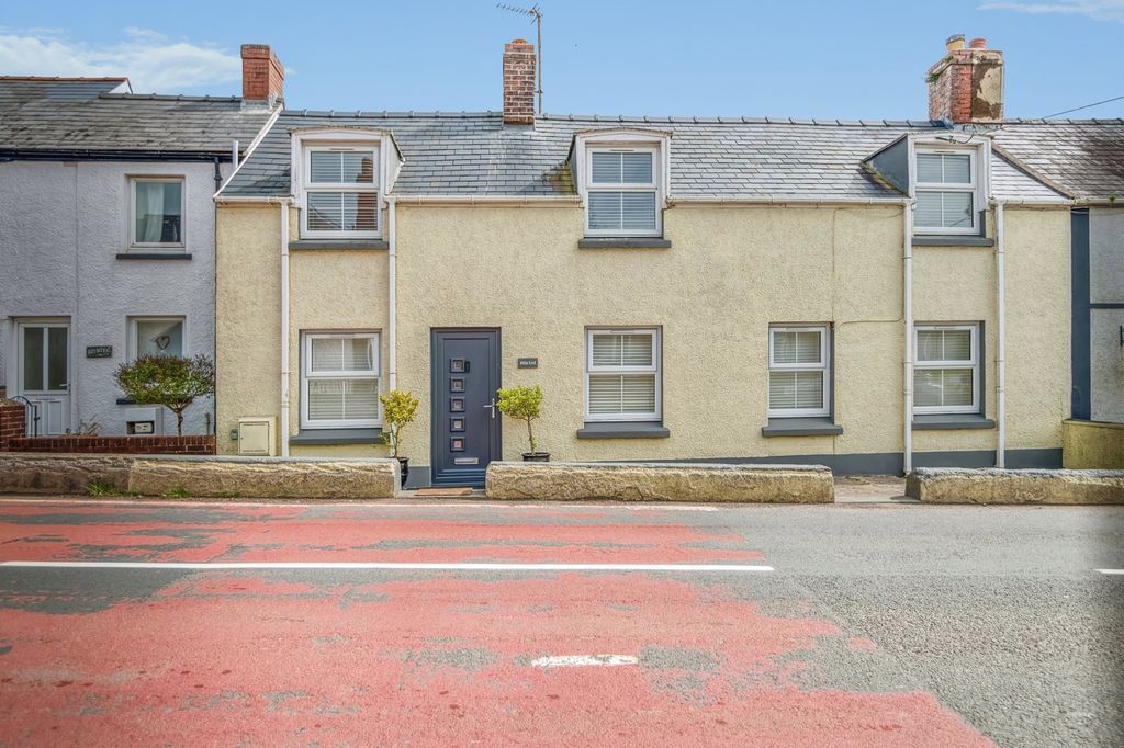 Property photo 1 of 21 Pbox-Img.Jpg