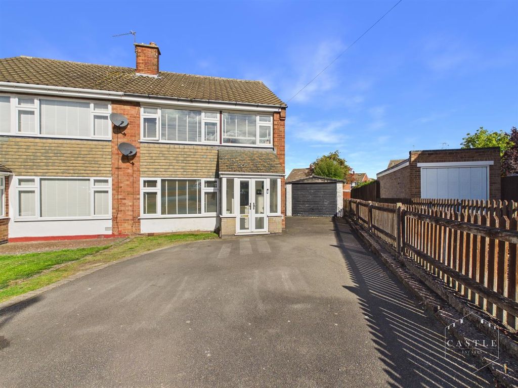 Property photo 1 of 16 Cam02833G0-Pr0905-Still015.Jpg