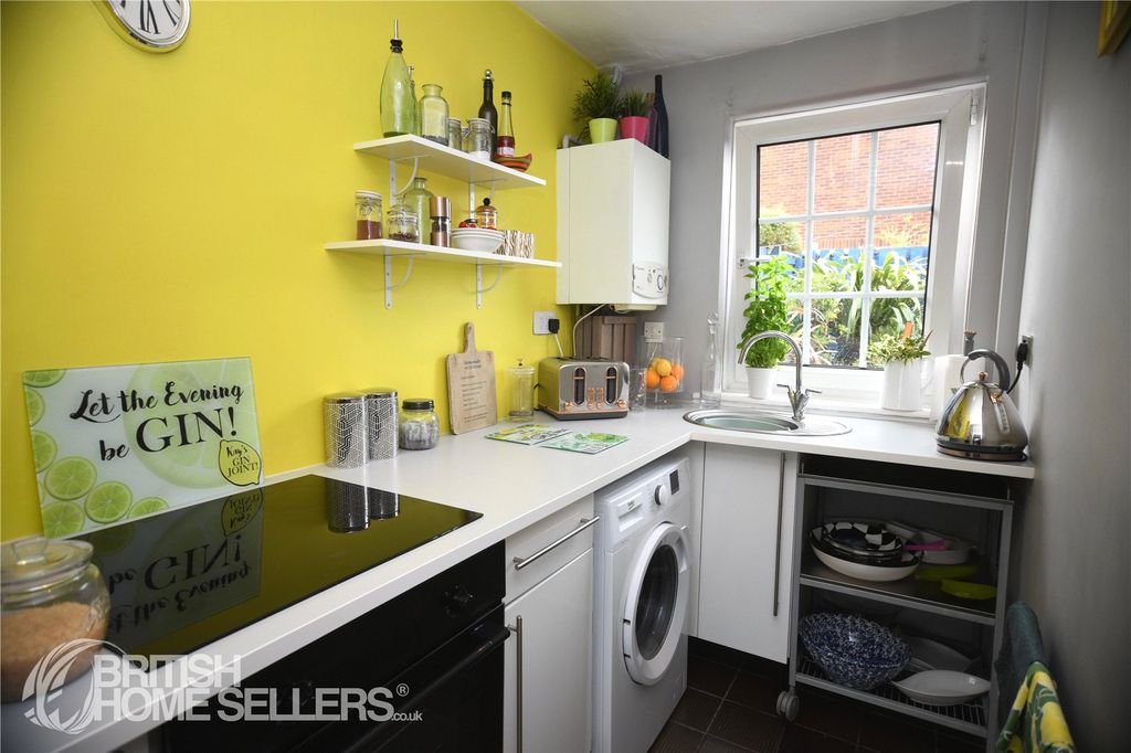 Property photo 2 of 10 Picture No. 04