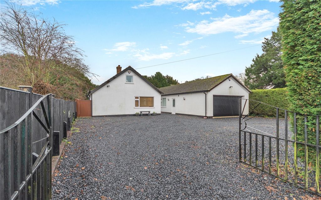 Property photo 2 of 18 Front External