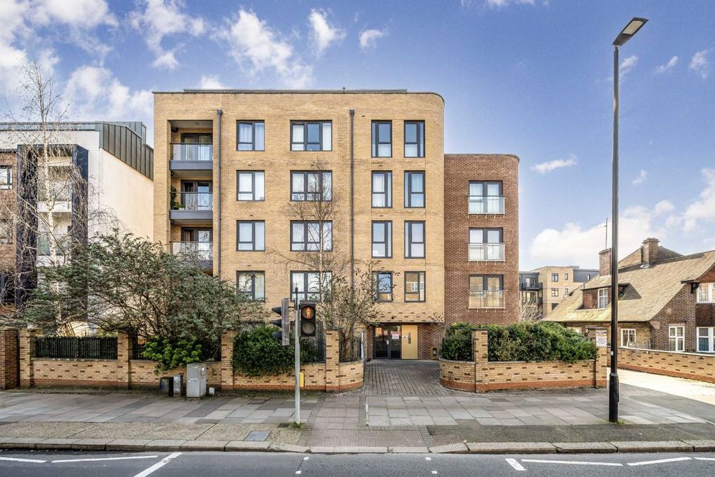 Property photo 1 of 5