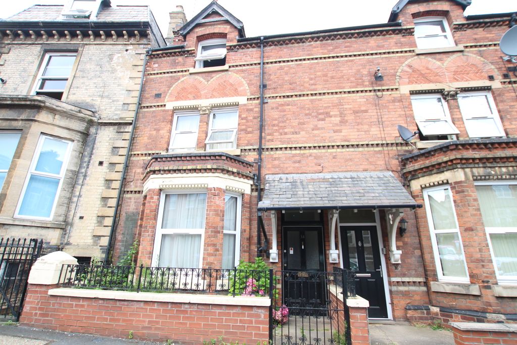 Property photo 1 of 17 Img_7338