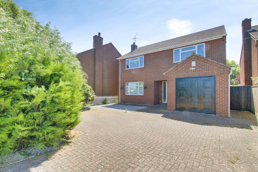 Property photo 1 of 15