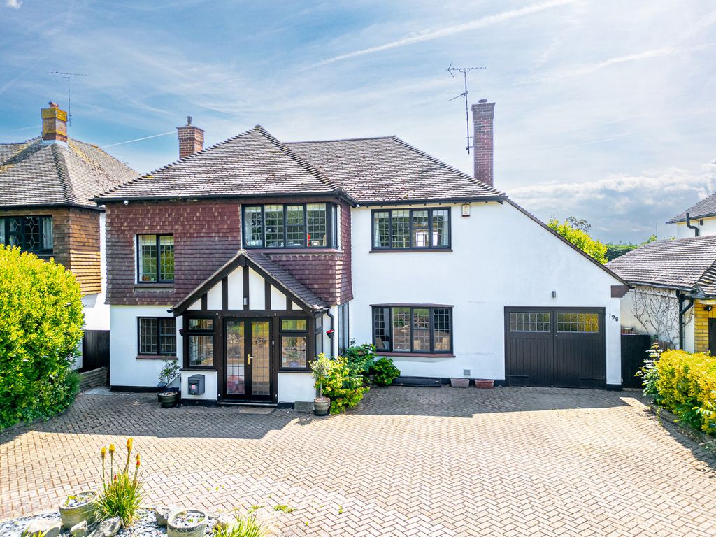 Property photo 1 of 31