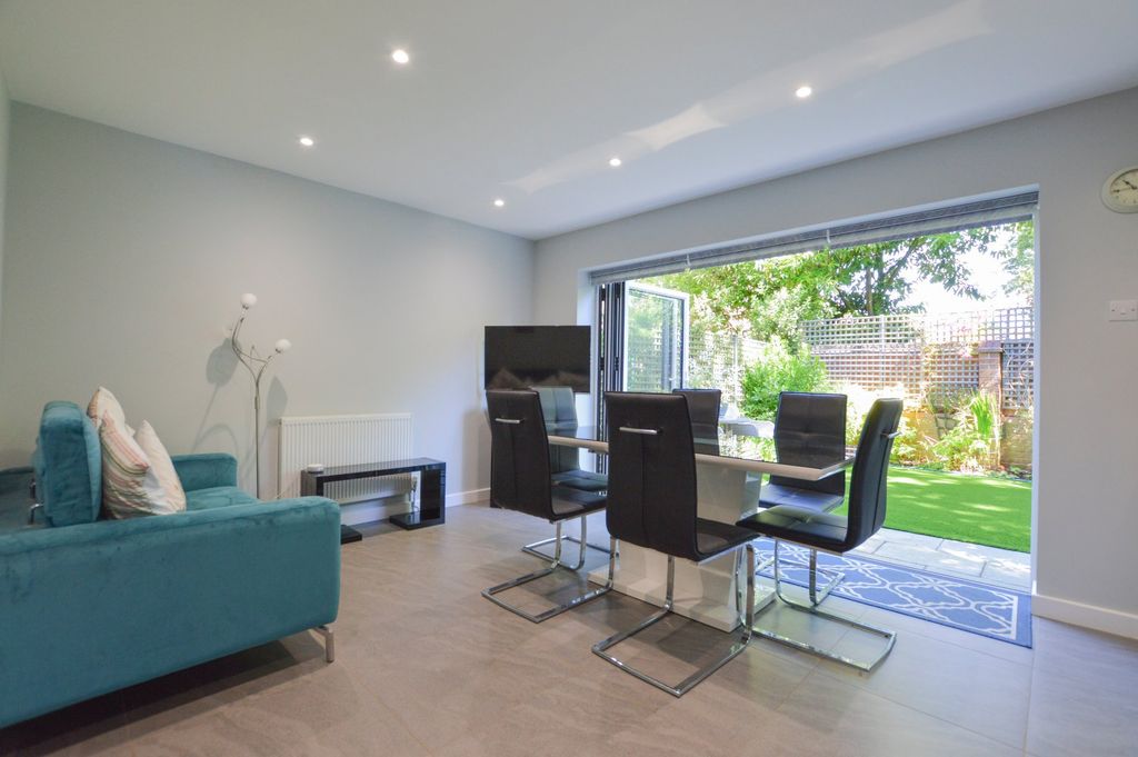 Property photo 3 of 9 Picture No. 07