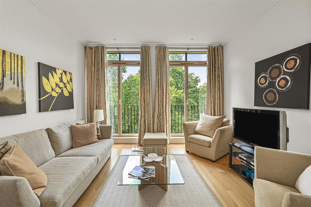 Property photo 1 of 11 606-8-Dean-Ryle-Street03.Jpg