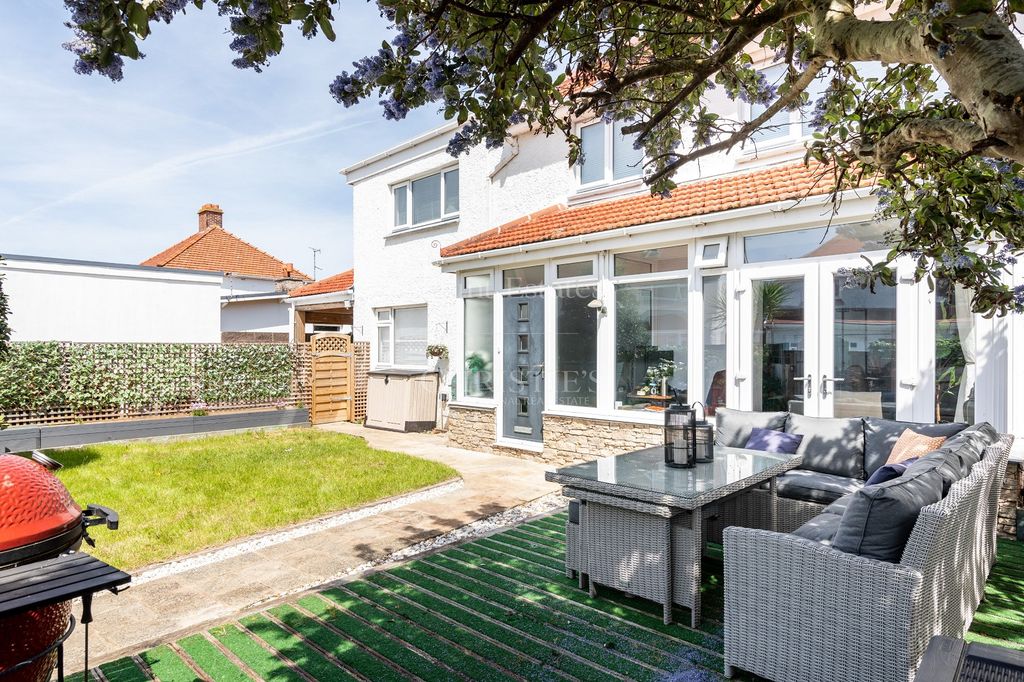 Property photo 2 of 33 Not Specified