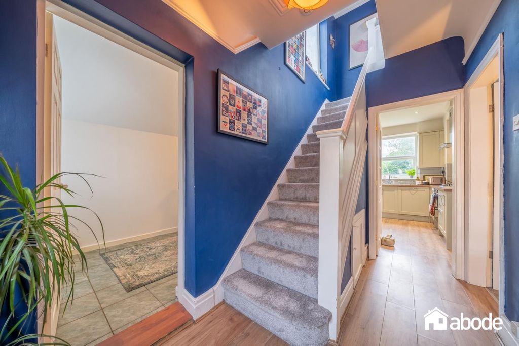 Property photo 3 of 25 Dsc05203-Hdr.Jpg