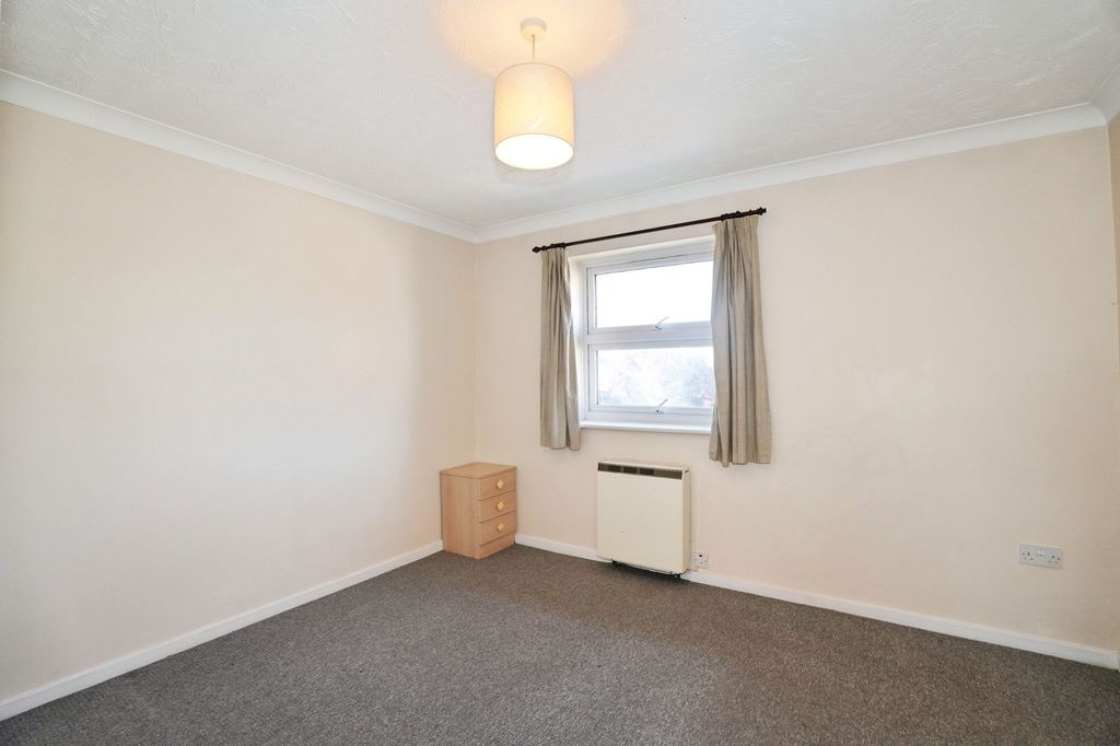 Property photo 2 of 4
