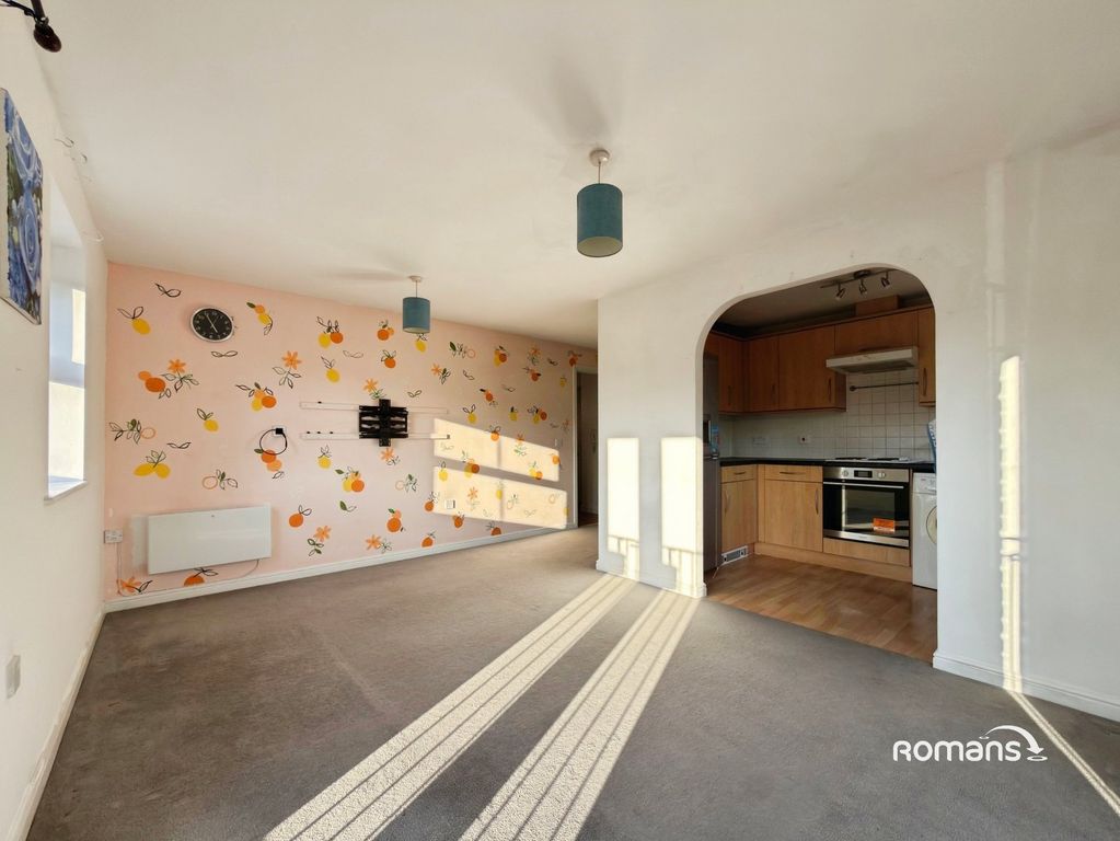 Property photo 3 of 9 Picture No. 14