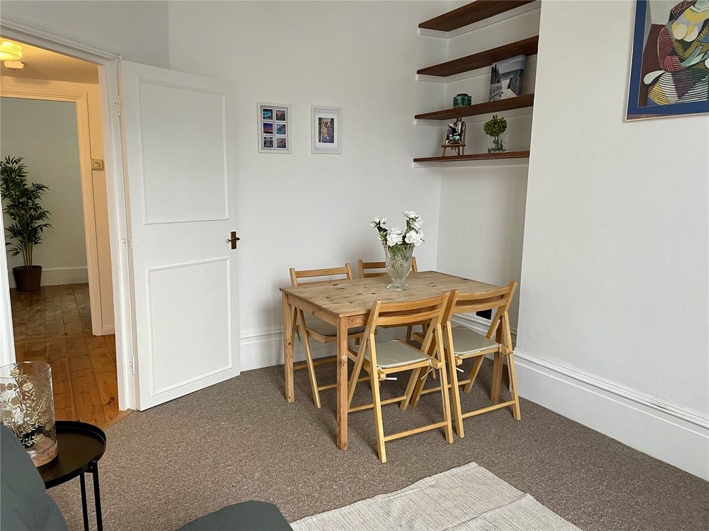 Property photo 3 of 19 Dining