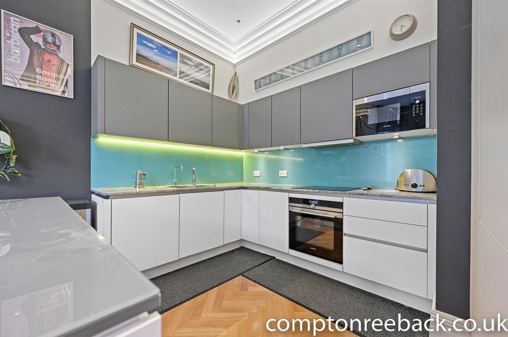 Property photo 3 of 10 Open Plan Kitchen