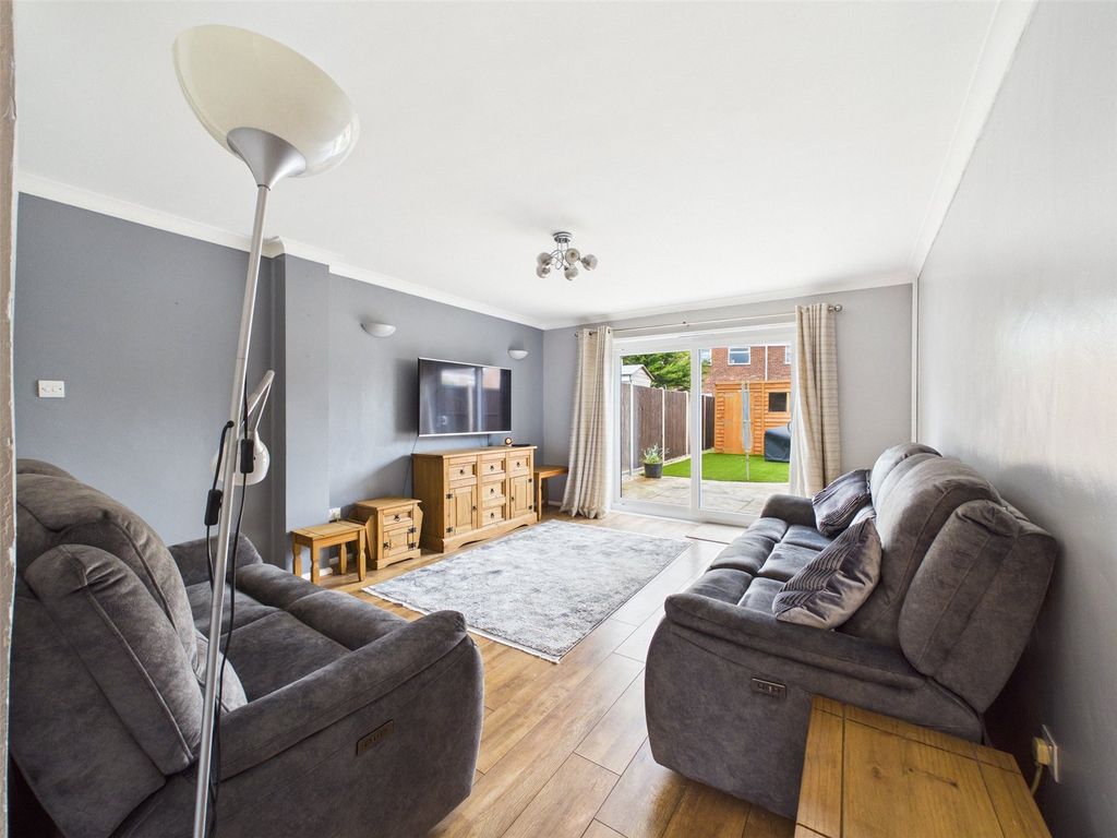 Property photo 3 of 7 Picture No. 02